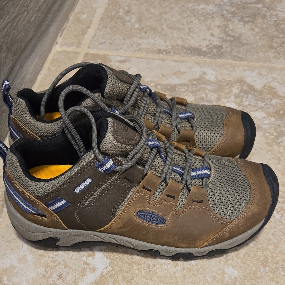 Keen Women's Brown and Blue Hiking Shoes